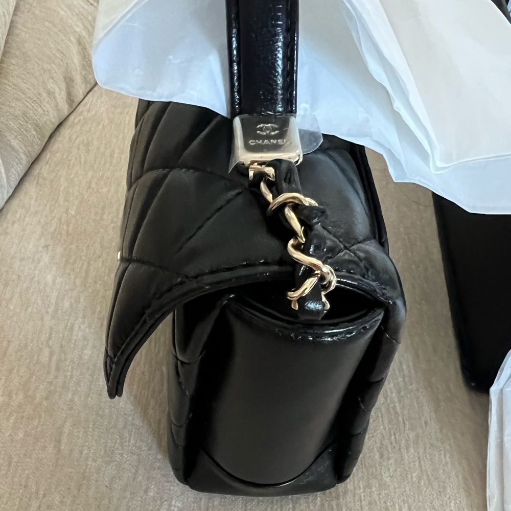 ❗️SOLD❗️Chanel Small Flap Top Handle - New Release 24/25 GIFTABLE - Picture 10 of 17